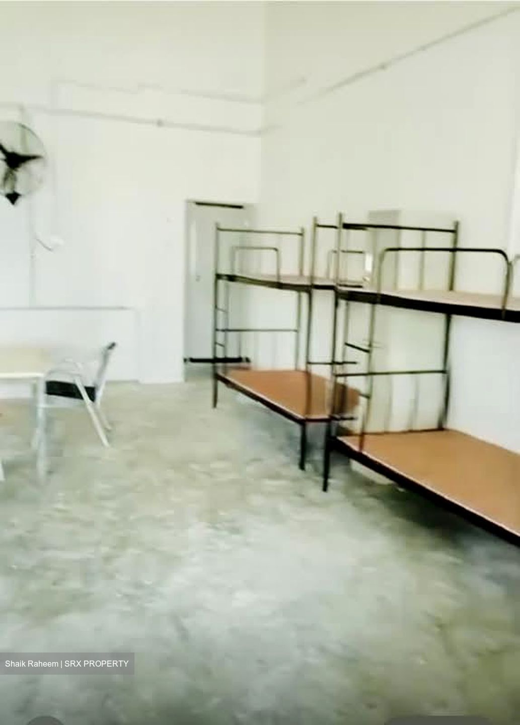 Fong Tat Building (D13), Factory #572974651